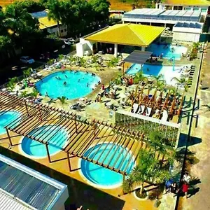 Internacional Diroma Com Roupa De Cama ----destinos Combinados Turismo Apartamento Caldas Novas
